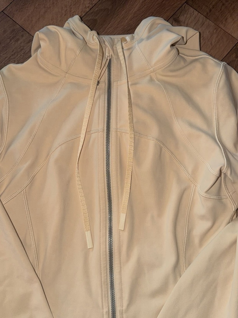 Lululemon Jacket - Picture 4 of 4